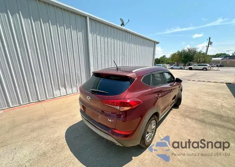 2017 Hyundai Tucson Limited z USA, uszkodzony, nr VIN KM8J33A23HU545641